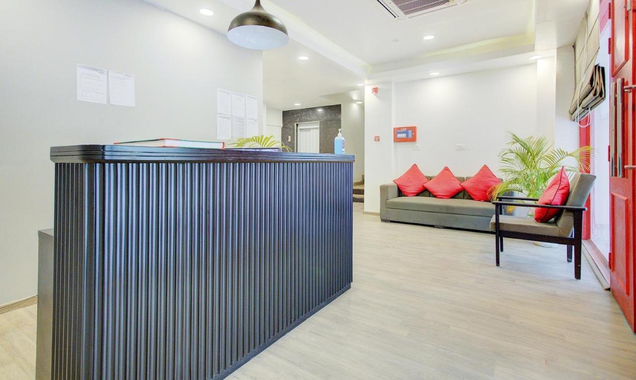 Townhouse Townhouse Atal Chowk Indirapuram Ghaziabad Buitenkant foto