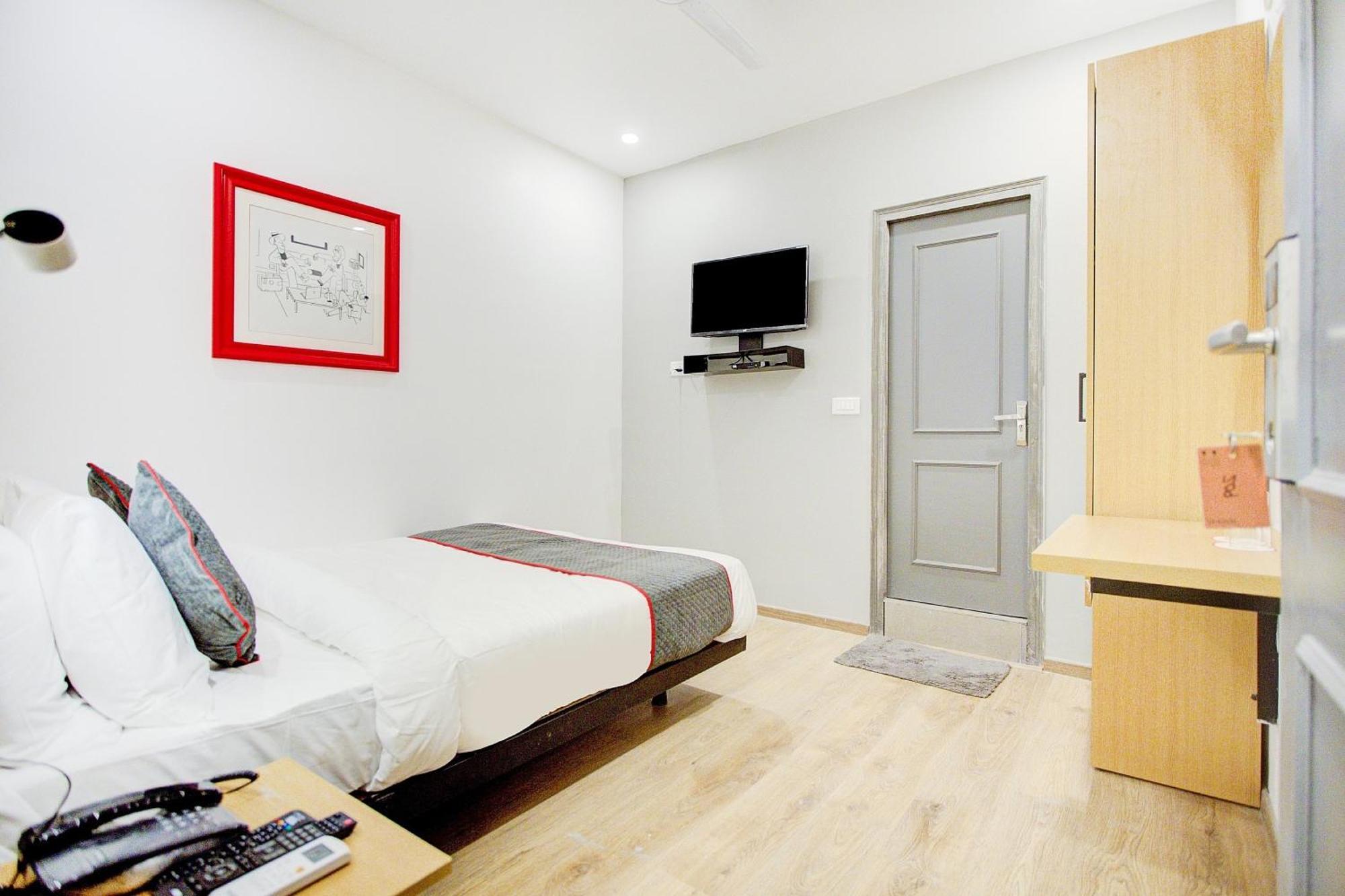 Townhouse Townhouse Atal Chowk Indirapuram Ghaziabad Buitenkant foto